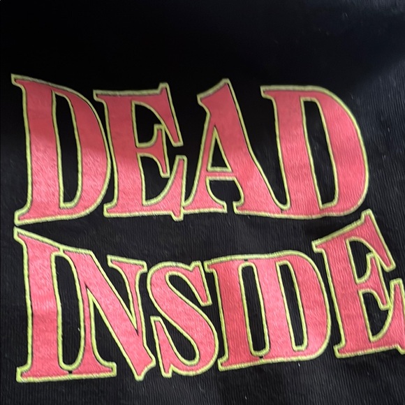 LINDA FINEGOLD A$$HOLES LIVE FOREVER Size XL Black Graphic Tee - Dead Inside - Picture 4 of 6